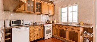 JOIVy Superb house w/ garden & patio