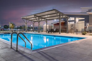Seasonal outdoor pool - Residence Inn By Marriott Oklahoma City Norman (Norman)