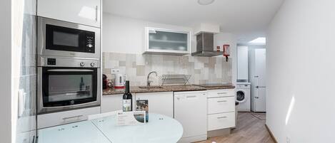 Fridge, microwave, oven, dishwasher