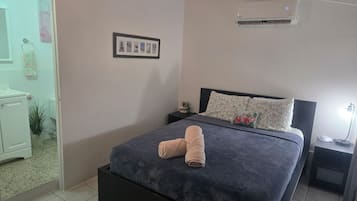 1 habitación y ropa de cama
