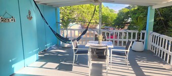 HighTide Guesthouse