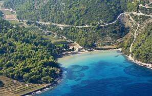 House - Holiday Houses, Villas Lumos - Panoramic View & Olive Garden (Postira)