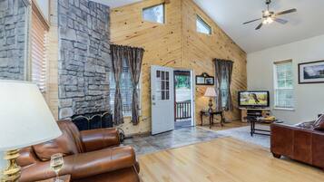 Rumah (3 Bedrooms) | Fasilitas properti