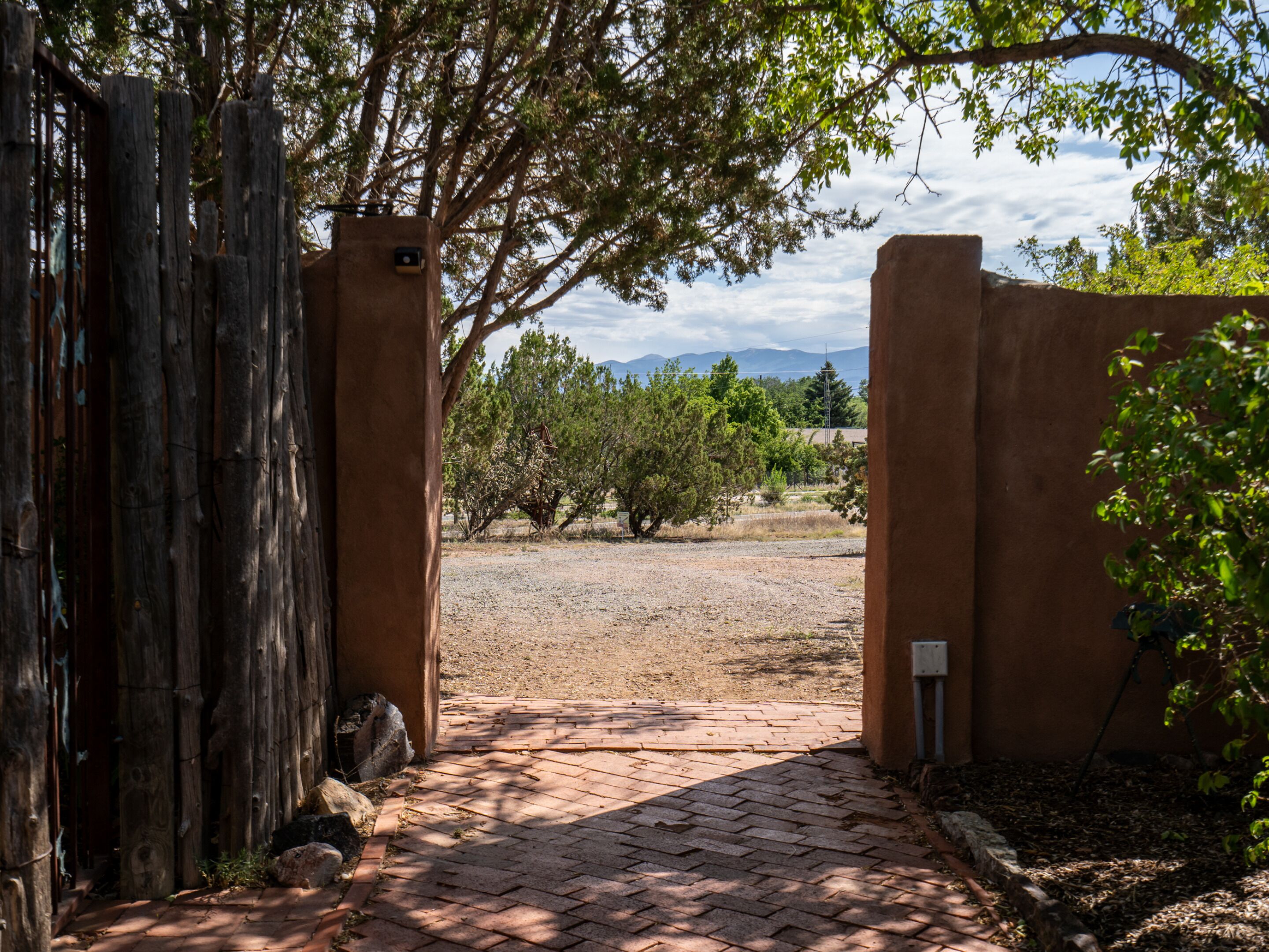 House (3 Bedrooms) | Property amenity