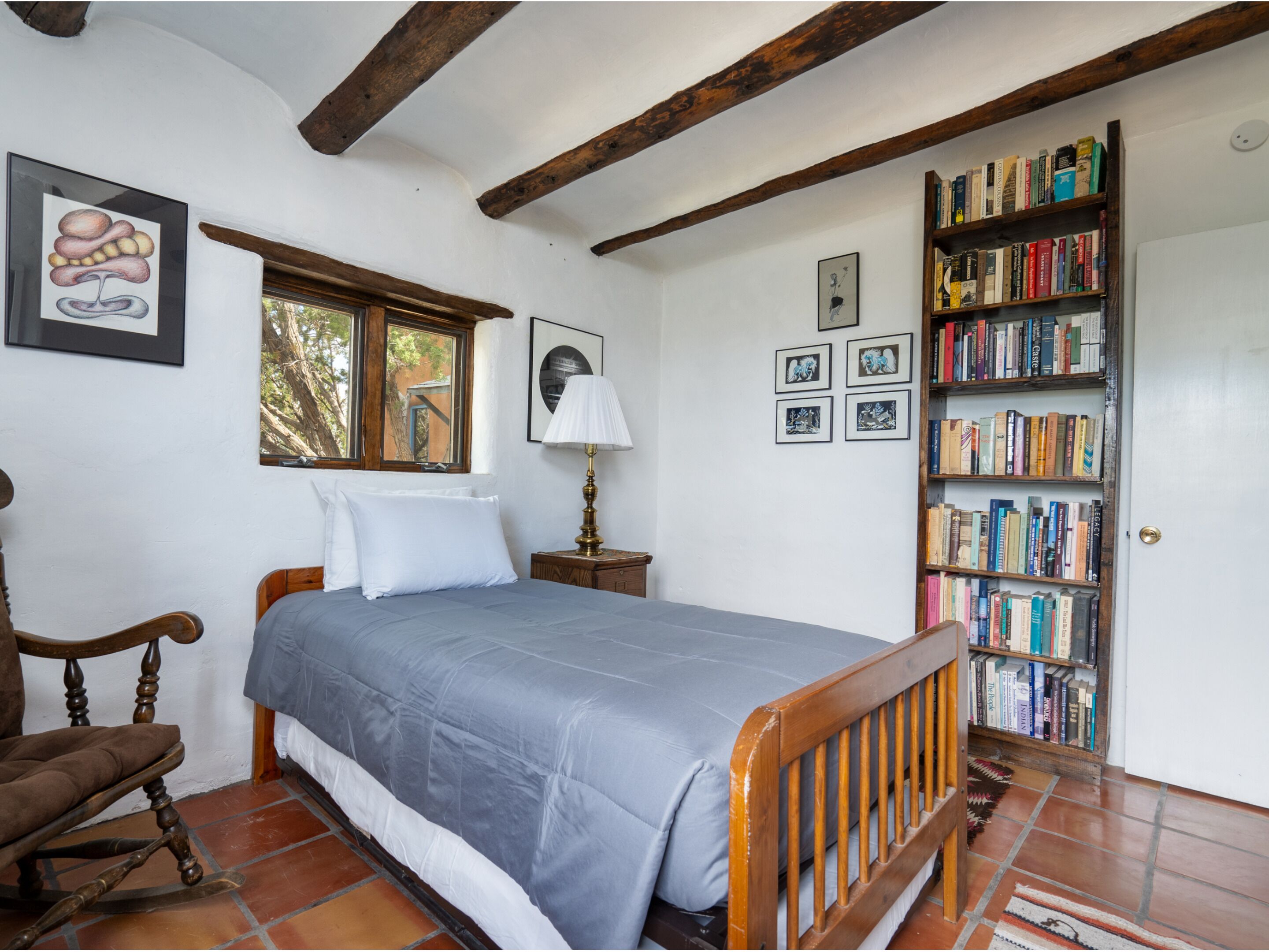 House (3 Bedrooms) | Property amenity