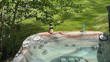 Idromassaggio all'aperto