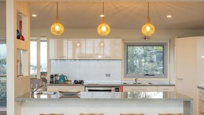 Private kitchen - Burraneer (Coles Bay)
