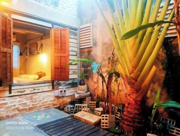 Property grounds - Ipoh CasaVilla 16-20pax Tropical.Vintage 经典怀旧.精品民宿 (Ipoh)