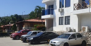 Exterior - 10min from the beach! Family condo with pool and terrace with mountain/pool view (Gaira.)