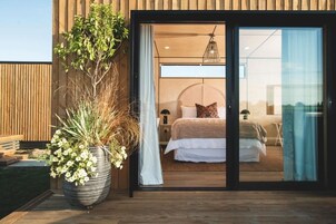 1 habitación y caja de seguridad en la habitación 