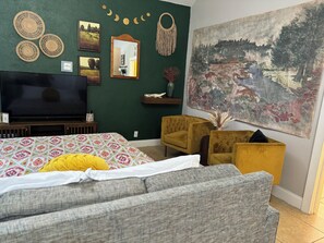 1 bedroom, iron/ironing board, travel cot, WiFi - “The Clementine” Boho Home in Orlando’s Food Scene (Orlando)