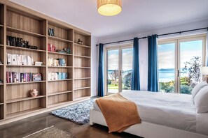 View from room - Ensorcelled (Swansea)