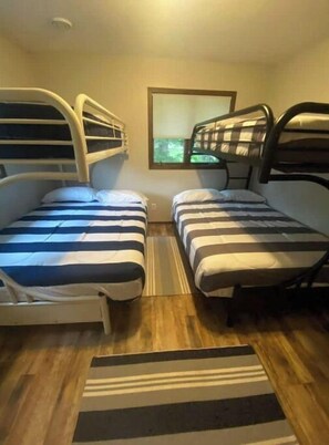 4 bedrooms