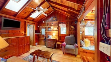 1 bedroom, Internet, bed sheets