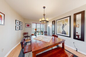 Dining - Town of Rehoboth Beach, Wilmington Ave #317 | Condo in Rehoboth Beach (Rehoboth Beach)