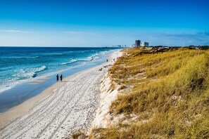 Vlak bij het strand