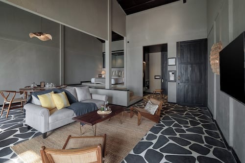 Premium House | 1 bedroom, minibar, iron/ironing board, free WiFi