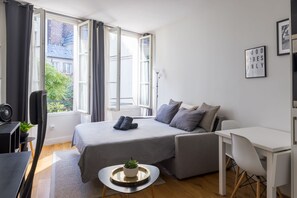1 Schlafzimmer, Schreibtisch, Bügeleisen/Bügelbrett, kostenloses WLAN