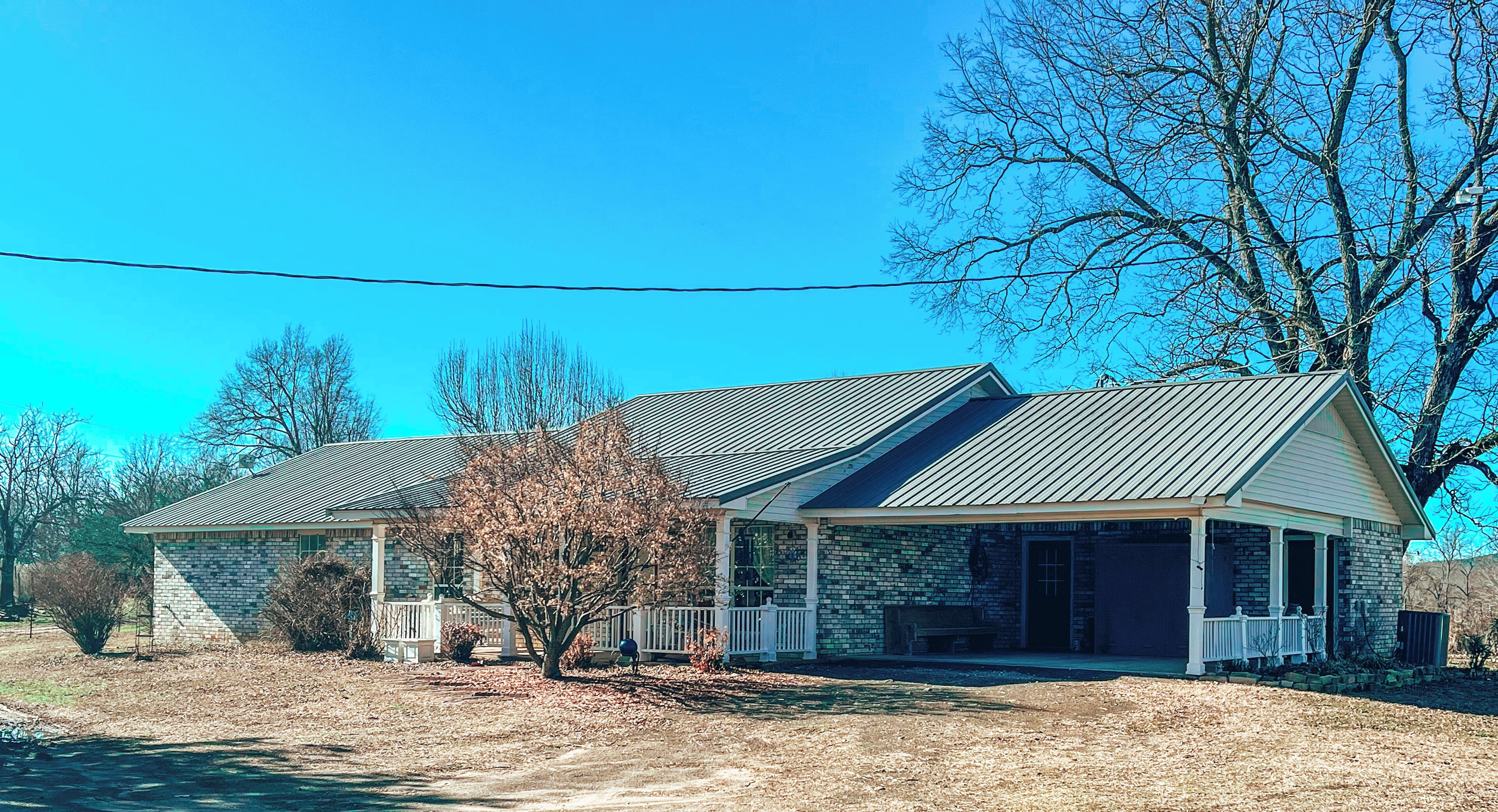 Country Getaway ~ minutes from hiking trails, fishing, ATV trails, hunting