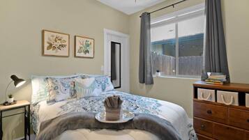 3 chambres, bureau, fer et planche Ă repasser, Wi-Fi gratuit