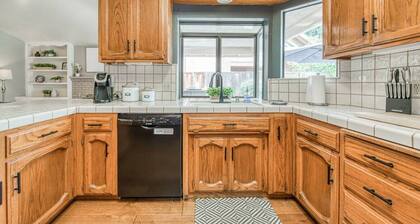 Stylish 3BR/2BA with Pool