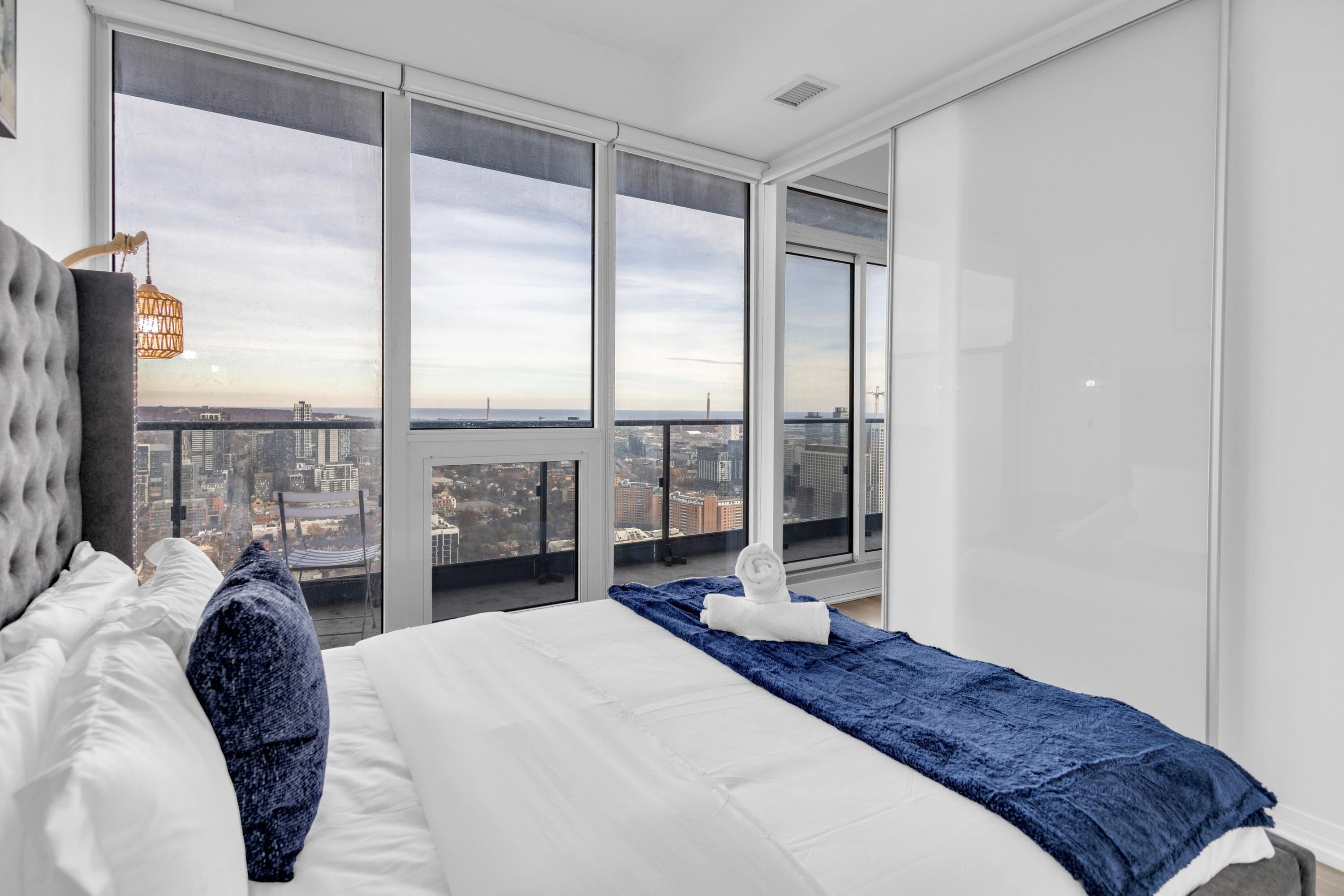 Luxury Apartment, Multiple Beds | Blackout drapes, iron/ironing board, free WiFi, bed sheets