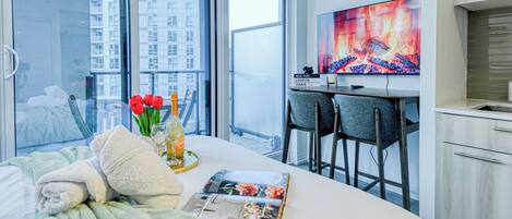 Studio Standard | Restauration dans la chambre