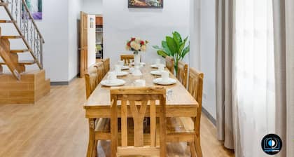 A 5-minute walk fromseashore perfect for scuba diving and any water activity.