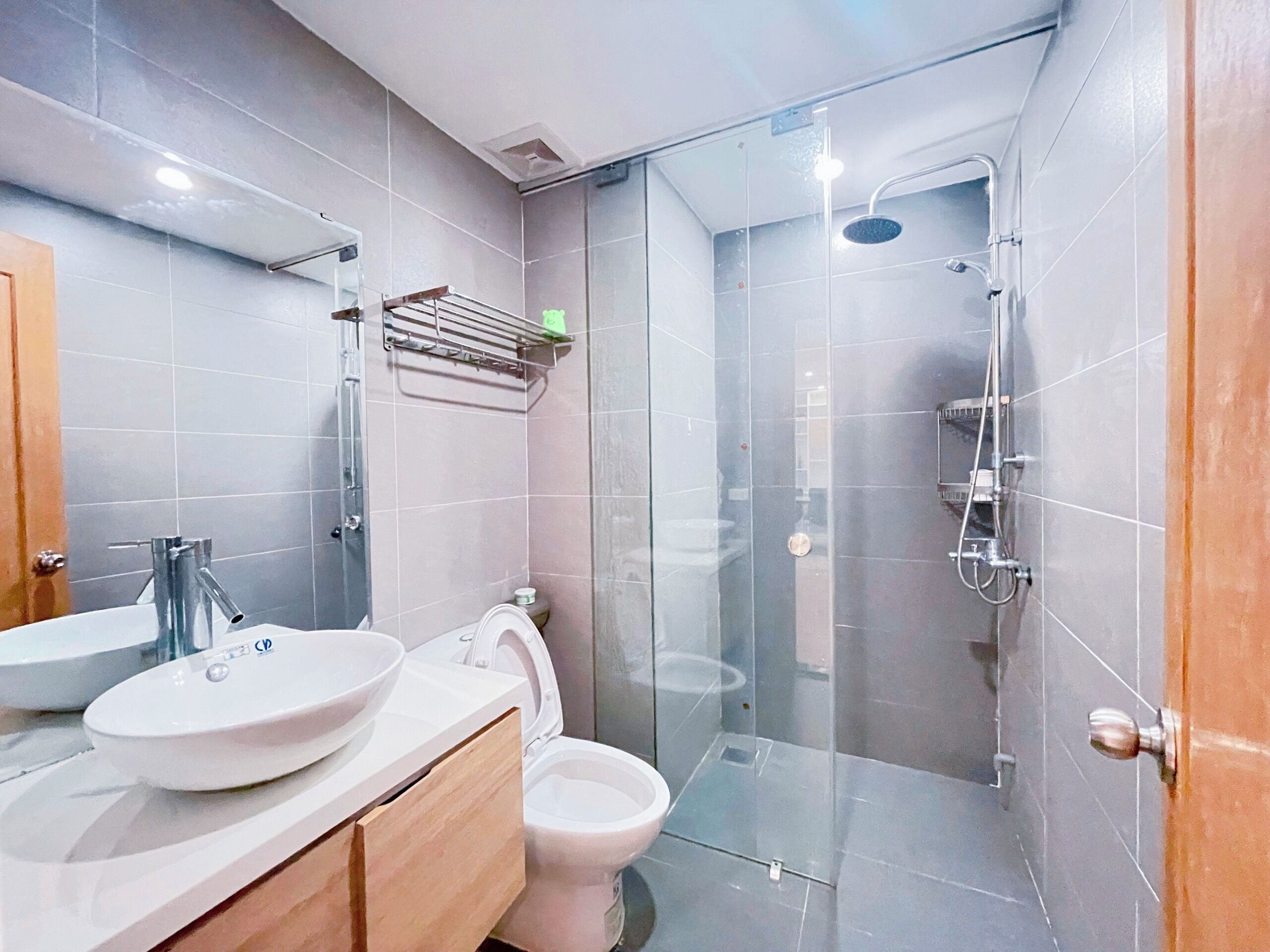 Apartment | Bathroom | Slippers