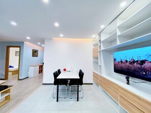 Apartment | Living area - My Khe Beach 3 Bedrooms Apartment (Da Nang)