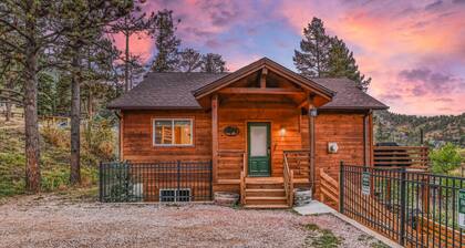 Fox Den Cozy Mountain Apt In GMF