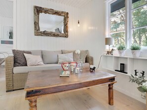 TV, fireplace - "Selvi" - 125m from the sea by Interhome (Nexø)