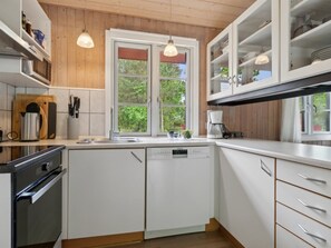 Køleskab, mikrobølgeovn, ovn, opvaskemaskine