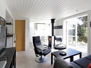 Télévision, cheminée