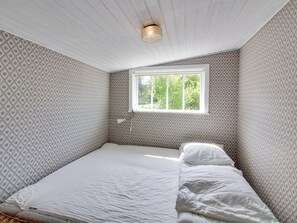 2 bedrooms, Internet