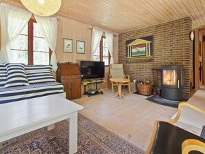 3 bedrooms