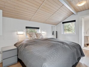 4 bedrooms, Internet