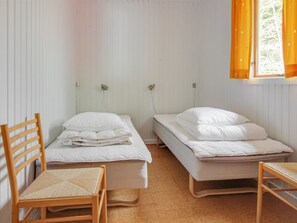 3 bedrooms, internet