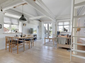 Televisión y reproductor de DVD 