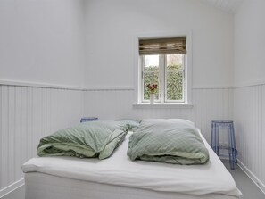 3 bedrooms, WiFi