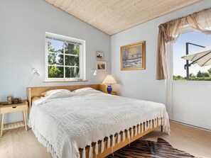 2 bedrooms, internet