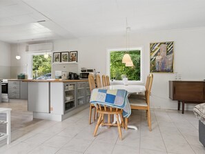 Dining - "Gadde" - 1km from the sea by Interhome (Hundested)