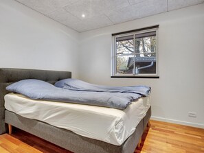 4 bedrooms, WiFi