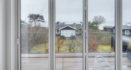 "Ebke" - 70m from the sea by Interhome