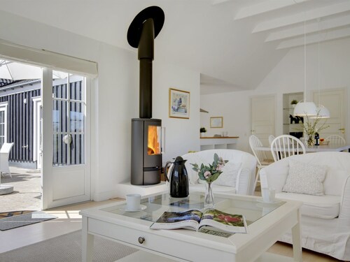 "Drude" - 920m from the sea by Interhome