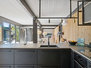 Fridge, oven, dishwasher, high chair - "Hævnir" - 1km from the sea by Interhome (Vejby)