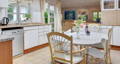 "Ă
semarie" - 600m from the sea by Interhome