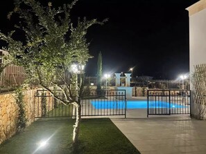 Outdoor pool, a heated pool