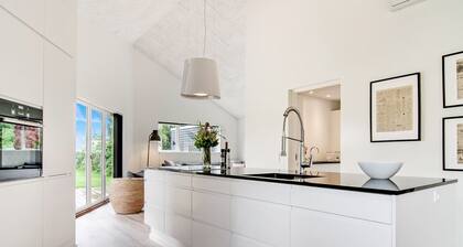"Dorthie" - 800m from the sea by Interhome