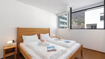 2 Schlafzimmer, Babybetten, kostenloses WLAN, Bettwäsche